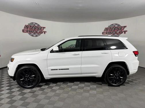 Bright White Clearcoat 2020 Jeep Grand Cherokee Altitude