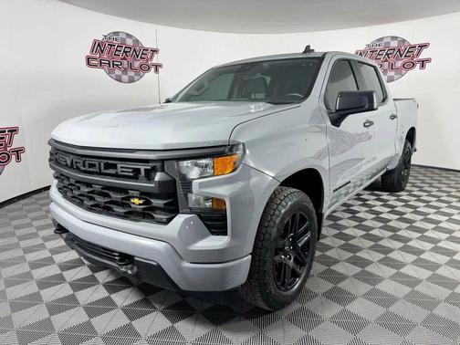 2024 Chevrolet Silverado 1500 Custom