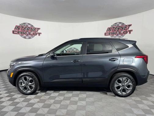 2024 Kia Seltos S