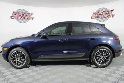 2018 Porsche Macan Macan Sport Edition