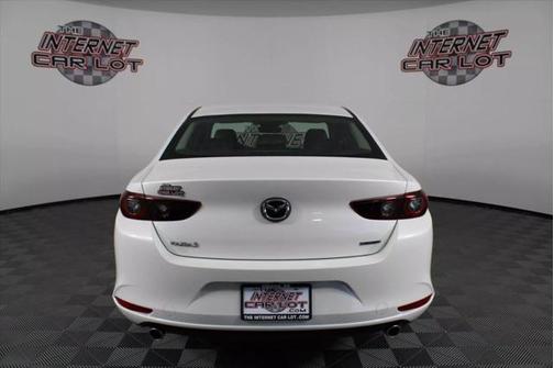 2024 Mazda Mazda3 FWD w/Preferred Package