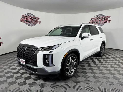 Hyper White 2023 Hyundai PALISADE Limited