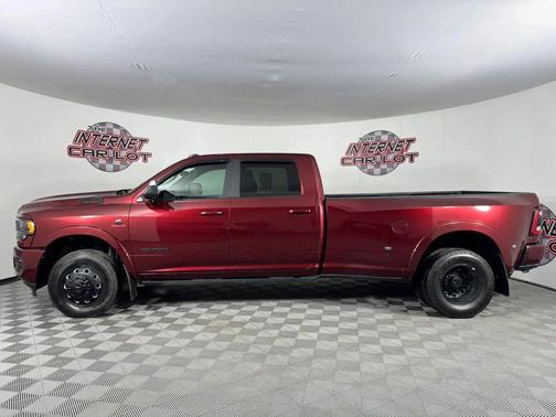 2021 RAM 3500 Limited Crew Cab 4x4 8' Box