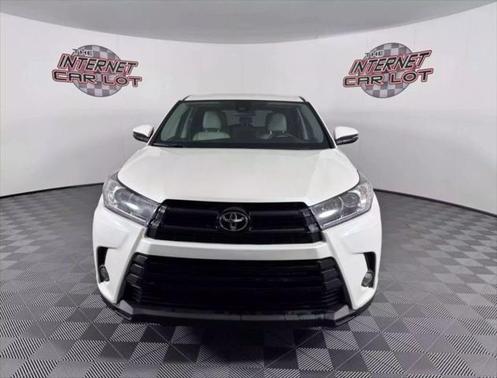 2018 Toyota Highlander LE