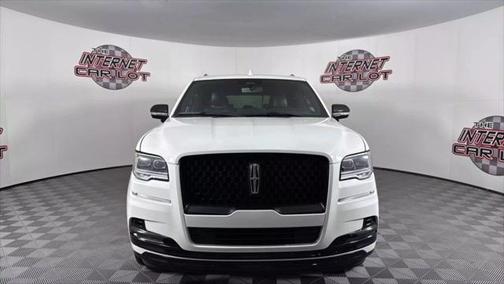 2023 Lincoln Navigator L Reserve