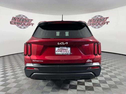 2023 Kia Sorento LX