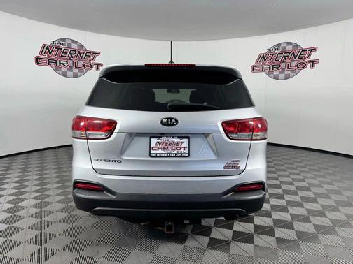 2018 Kia Sorento L
