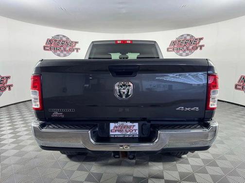 2023 RAM 2500 Big Horn Crew Cab 4x4 6'4' Box