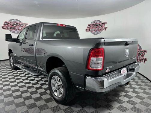 2023 RAM 2500 Big Horn Crew Cab 4x4 6'4' Box