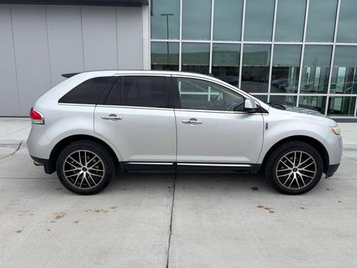 Ingot Silver Metallic 2011 Lincoln MKX Base