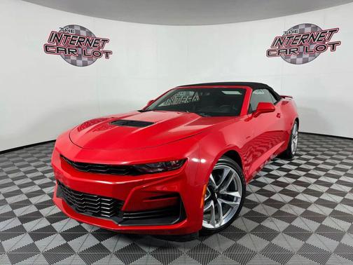 2024 Chevrolet Camaro RWD Convertible LT1