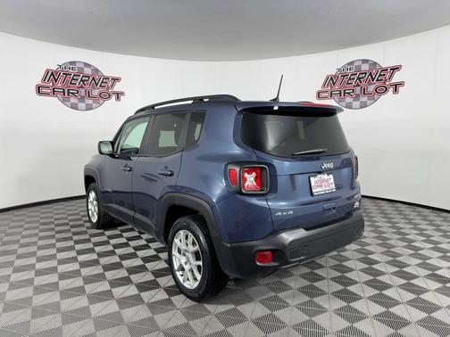 Slate Blue Pearlcoat 2020 Jeep Renegade Latitude