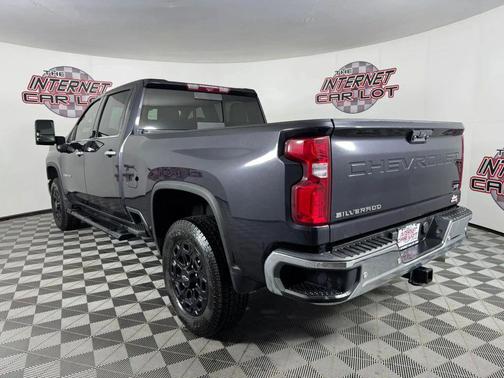 Dark Ash Metallic 2024 Chevrolet Silverado 2500 LTZ