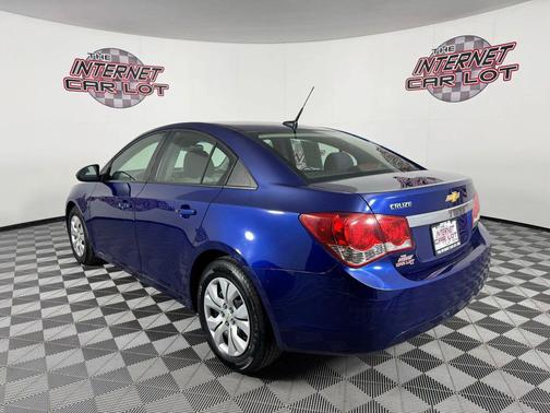 2013 Chevrolet Cruze LS