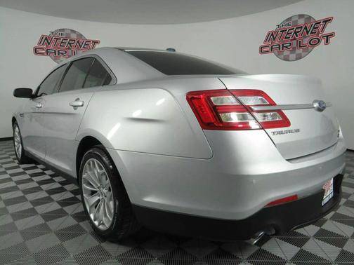 2018 Ford Taurus Limited