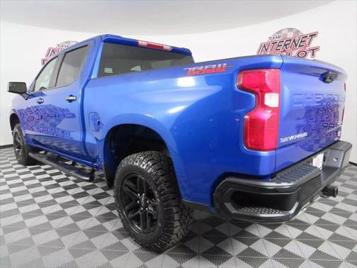 2022 Chevrolet Silverado 1500 Custom Trail Boss