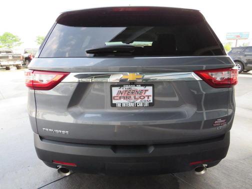 2021 Chevrolet Traverse LT Cloth