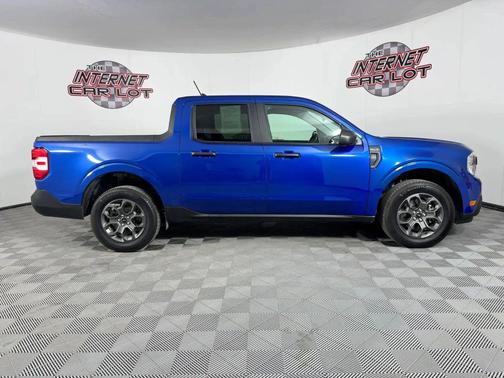 Atlas Blue Metallic 2024 Ford Maverick XLT