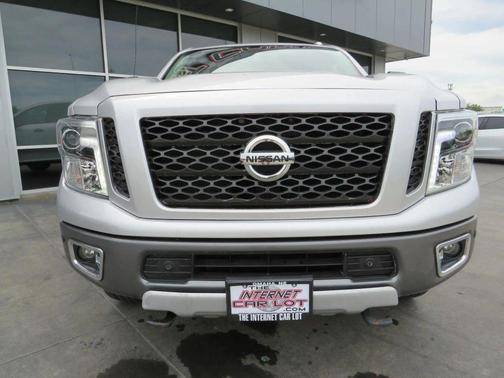 2017 Nissan Titan XD PRO-4X