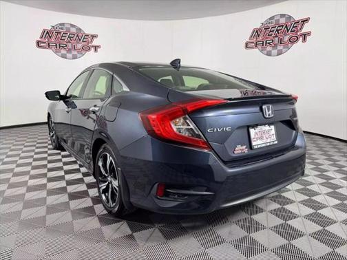 2018 Honda Civic Touring