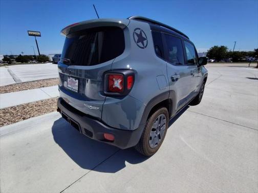 2017 Jeep Renegade Trailhawk