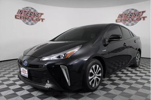 2022 Toyota Prius XLE