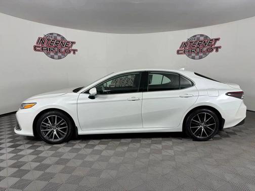 2024 Toyota Camry XLE