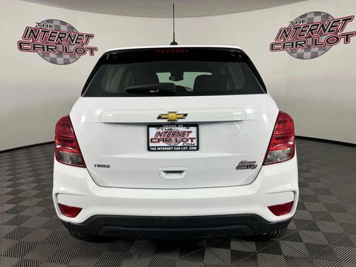 2022 Chevrolet Trax LS