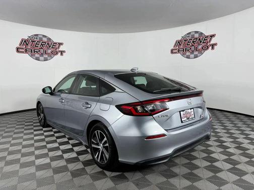 Lunar Silver Metallic 2023 Honda Civic LX