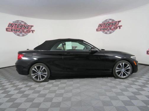 2017 BMW 230 230i Convertible 2D