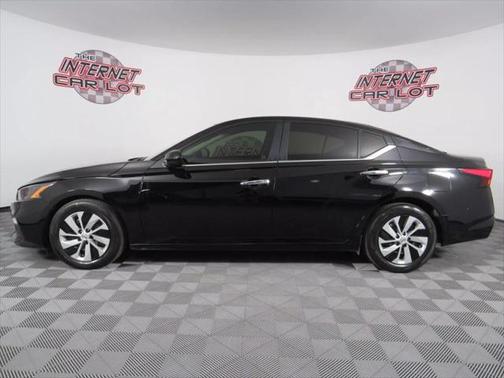 2022 Nissan Altima S FWD