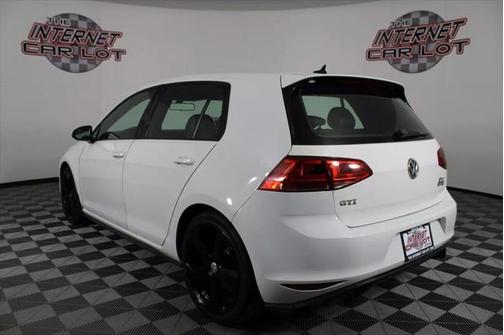 2016 Volkswagen Golf GTI 2.0T Autobahn 4-Door