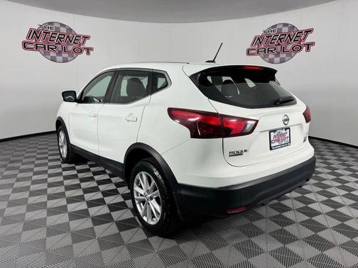 2018 Nissan Rogue Sport S