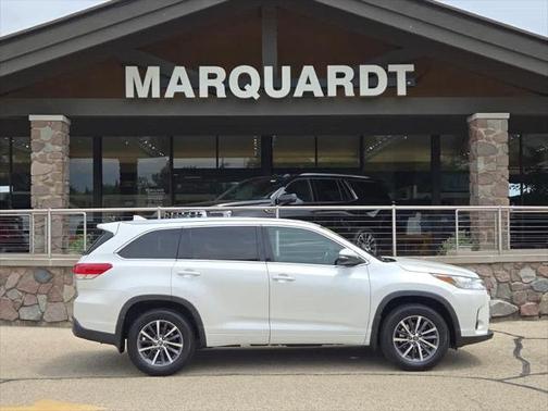 2018 Toyota Highlander SE