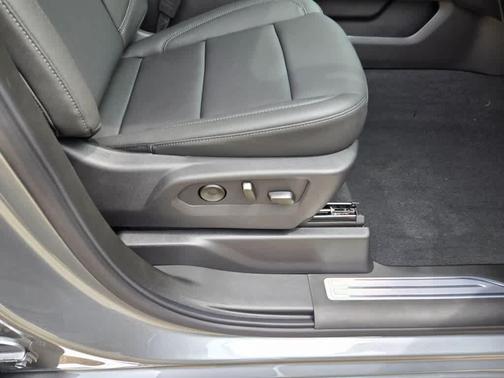 Sterling Metallic 2026 GMC Sierra 1500 SLT