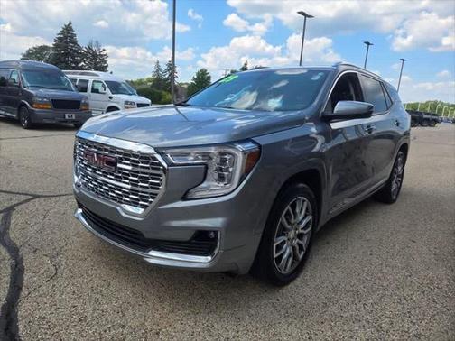 2023 GMC Terrain Denali