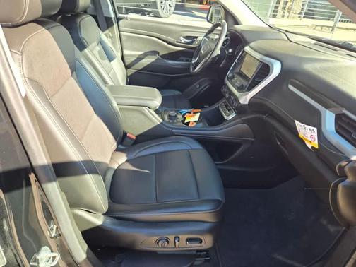 2021 GMC Acadia AWD SLT