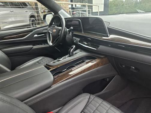 2024 Cadillac Escalade Sport Platinum