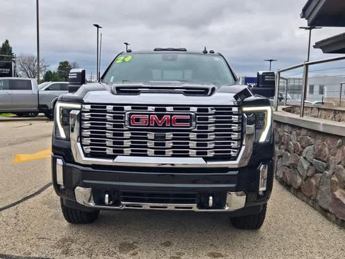 Onyx Black 2024 GMC Sierra 2500 Denali