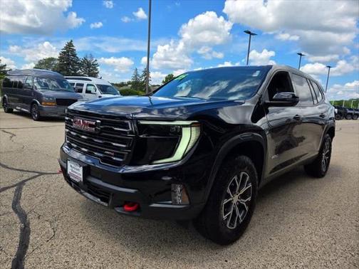 2025 GMC Acadia AWD AT4