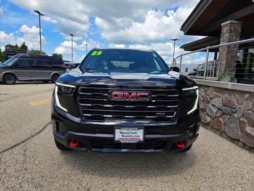 2025 GMC Acadia AWD AT4