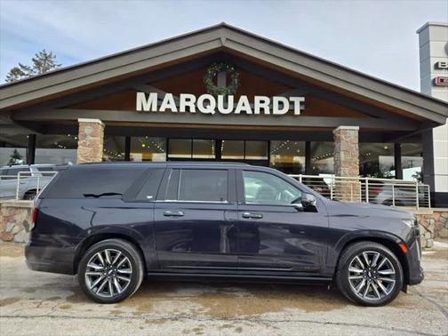 2023 Cadillac Escalade ESV Sport Platinum