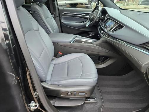 2024 Buick Enclave Essence AWD