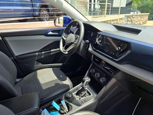 Blue 2022 Volkswagen Taos 1.5T SE