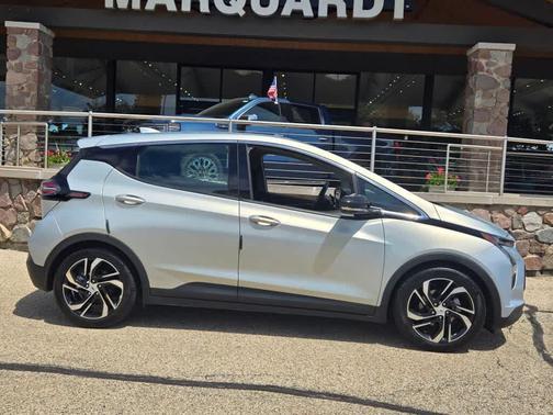 Silver Flare Metallic 2023 Chevrolet Bolt EV FWD 2LT