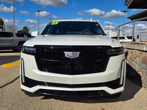 2023 Cadillac Escalade ESV Sport Platinum
