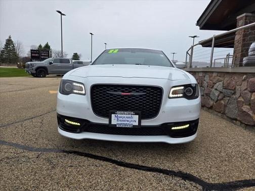 2022 Chrysler 300 S