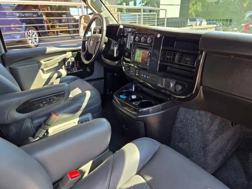 2020 GMC Savana 2500 Work Van