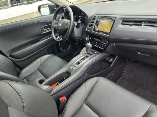 2016 Honda HR-V EX-L w/Navigation