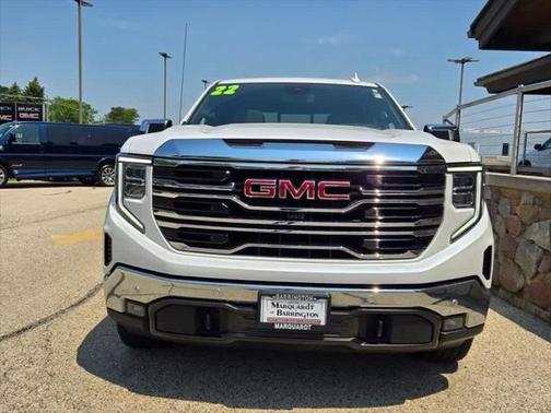 2022 GMC Sierra 1500 SLT